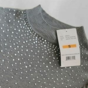 Lovely BY DESIGN Studded Mock Neck Dove Grey Sweater Size Small